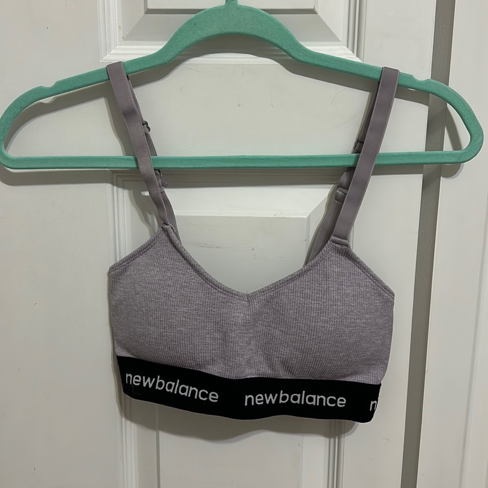 New balance, sports bra